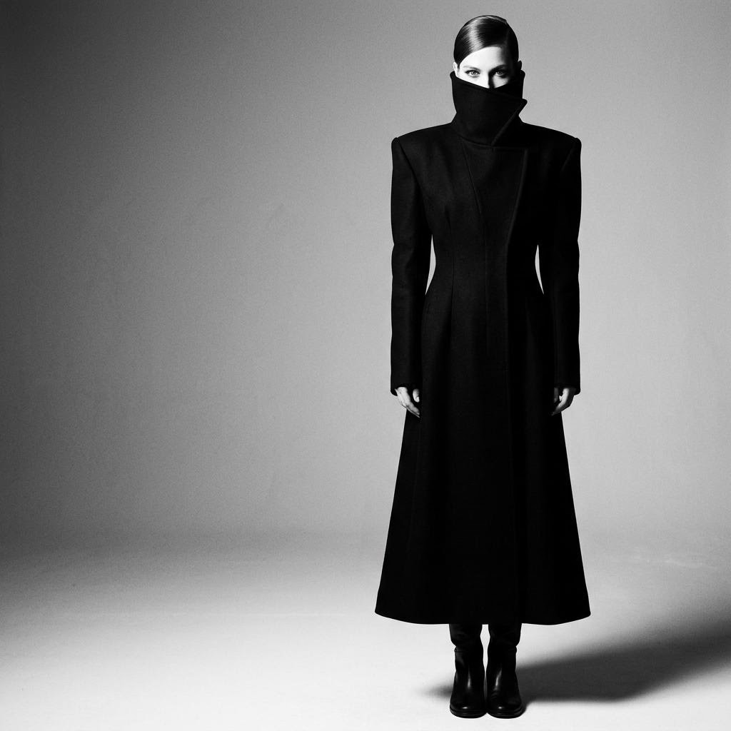 The Psychology of Style: What Your Outfit Says About You Before You Speak